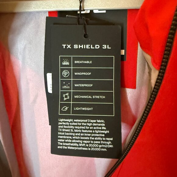 J. Lindeberg Men’s Golf Jacket Rain Windbreaker Small Red TX Shield Aerial Lite - Picture 3 of 11